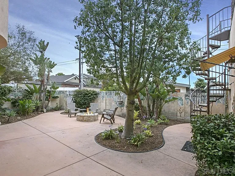 1150 Pine St — Photo 37