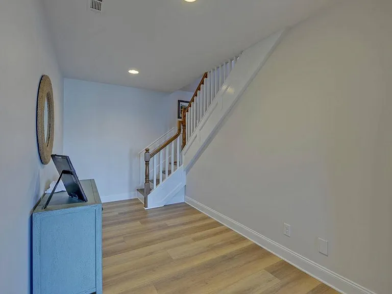 1951 Island View Dr — Photo 51