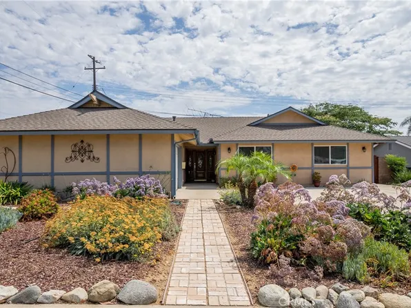 2220 E Linfield St, Glendora, CA 91740