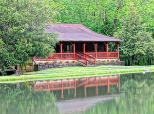907 Rockhouse Rd, Hohenwald, TN 38462