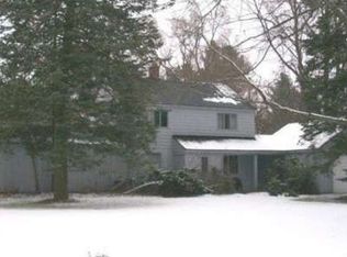 3513 Elder Rd S, West Bloomfield, MI 48324