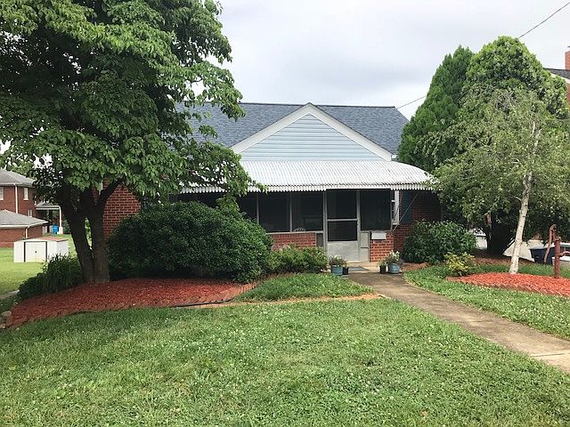 1st image of 3911 Richland Ave NW