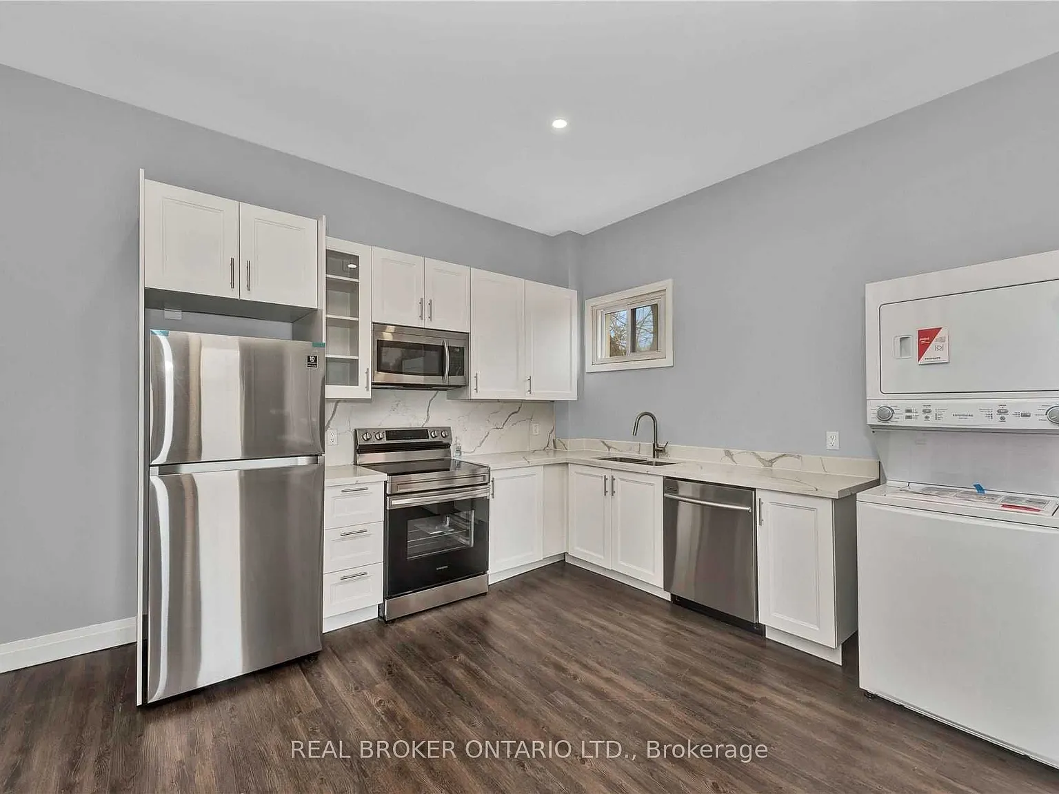 3 bed, $2,200 — Photo 3