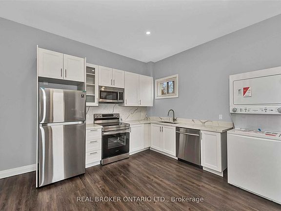 3rd image of 108 Murray St Unit 1