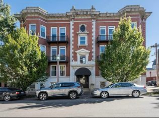 14 S Taylor Ave, Saint Louis, MO 63108