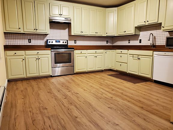 2nd image of 486 Whispering Hills Rd #A