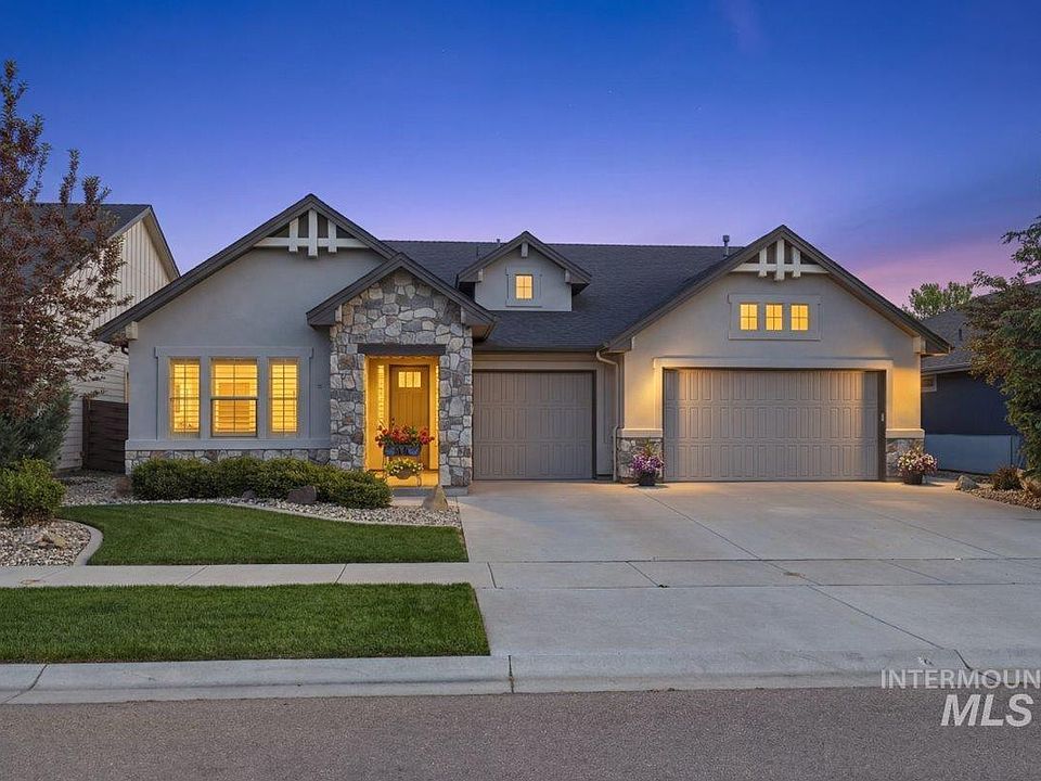 1st image of 6991 N Exeter Pl