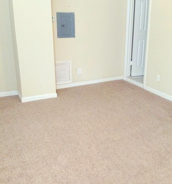 2nd image of 3203-1 Post St
