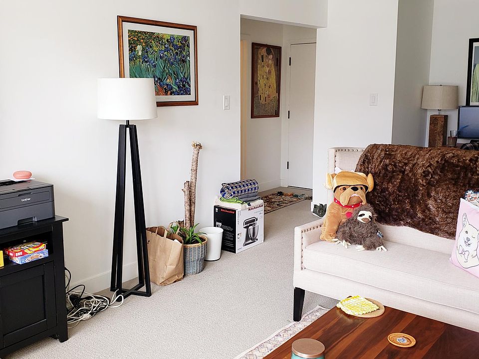 1st image of 1960 Clay St #202