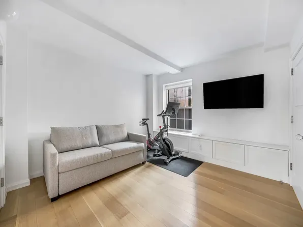 12 East 88th Street image 8 of 14