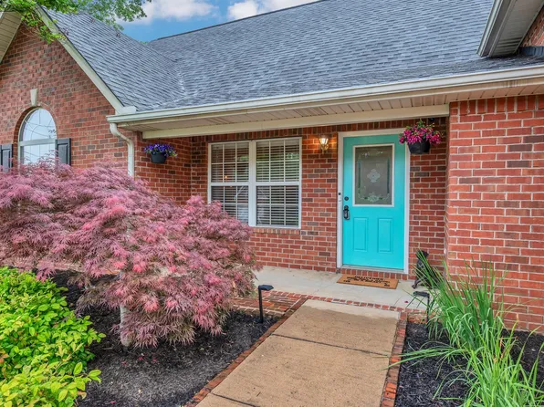 2305 Discovery Ct, La Vergne, TN 37086