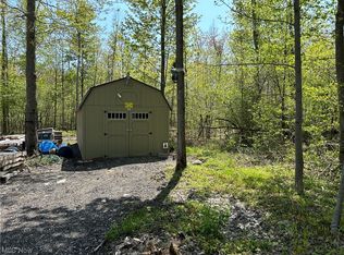 5480 Ireland Rd, Montville, OH 44064