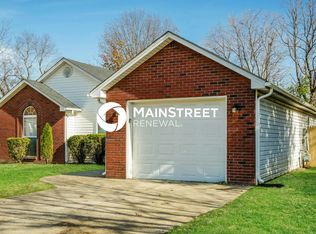 7401 Hassock Dr, Louisville, KY 40258