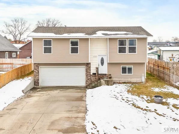 1007 Falls Ave, American Falls, ID 83211