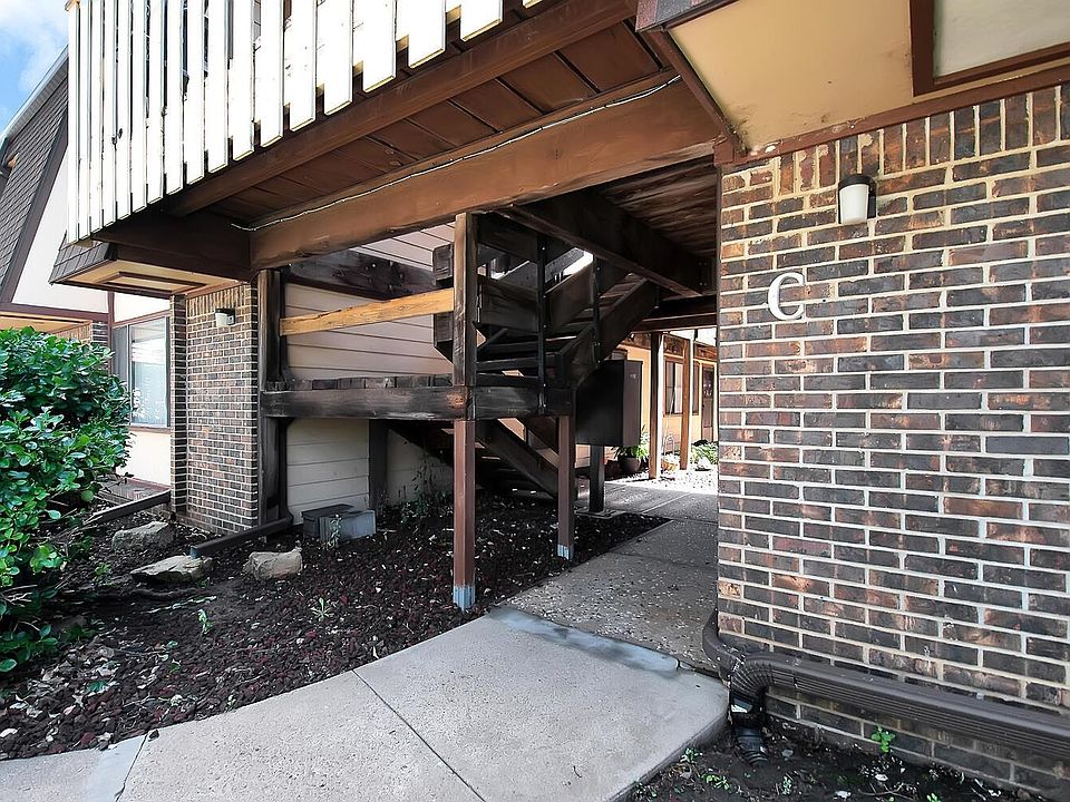 2nd image of 1500 E 10th Ave #C-5