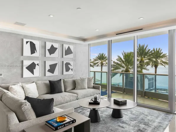 1331 Brickell Bay Dr APT 909, Miami, FL 33131