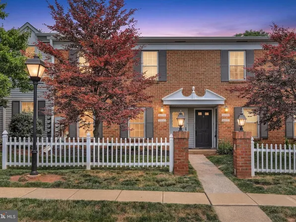 1204 Crosshill Ct, Lansdale, PA 19446