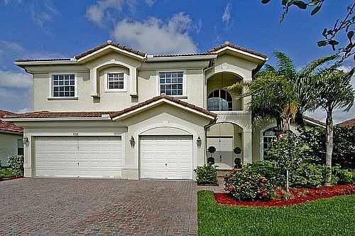 Nice curb appeal