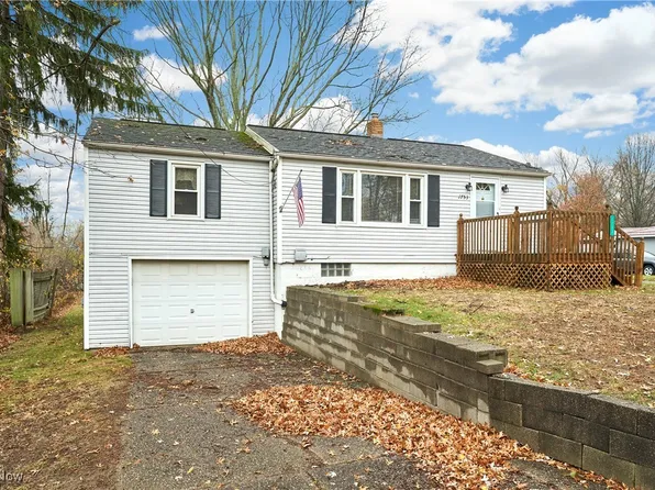 1753 Ronald Rd, Akron, OH 44312