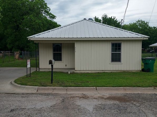 313 Small St