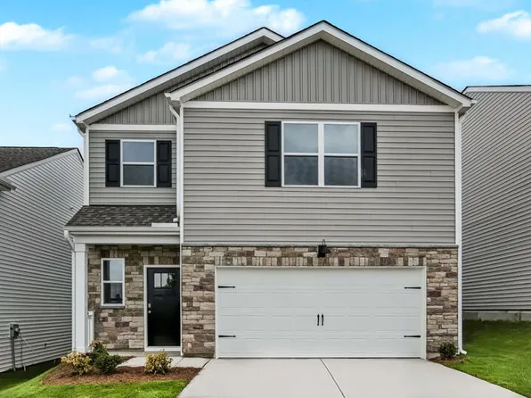 155 Chapel St, Fuquay Varina, NC 27526
