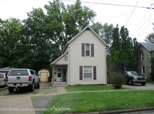 209 Mineral St, Grand Ledge, MI 48837