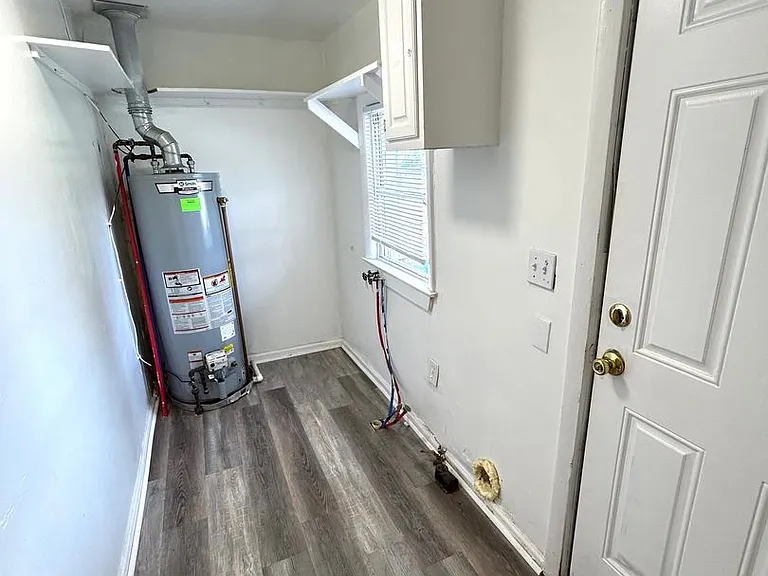 23503 Bolam Ave — Photo 12