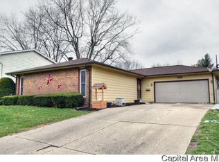 305 Astoria Rd, Springfield, IL 62704