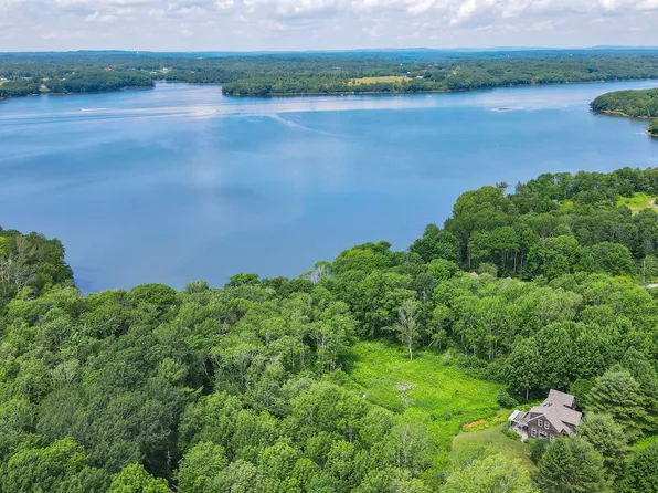 737 St George Road, South Thomaston, ME 04860