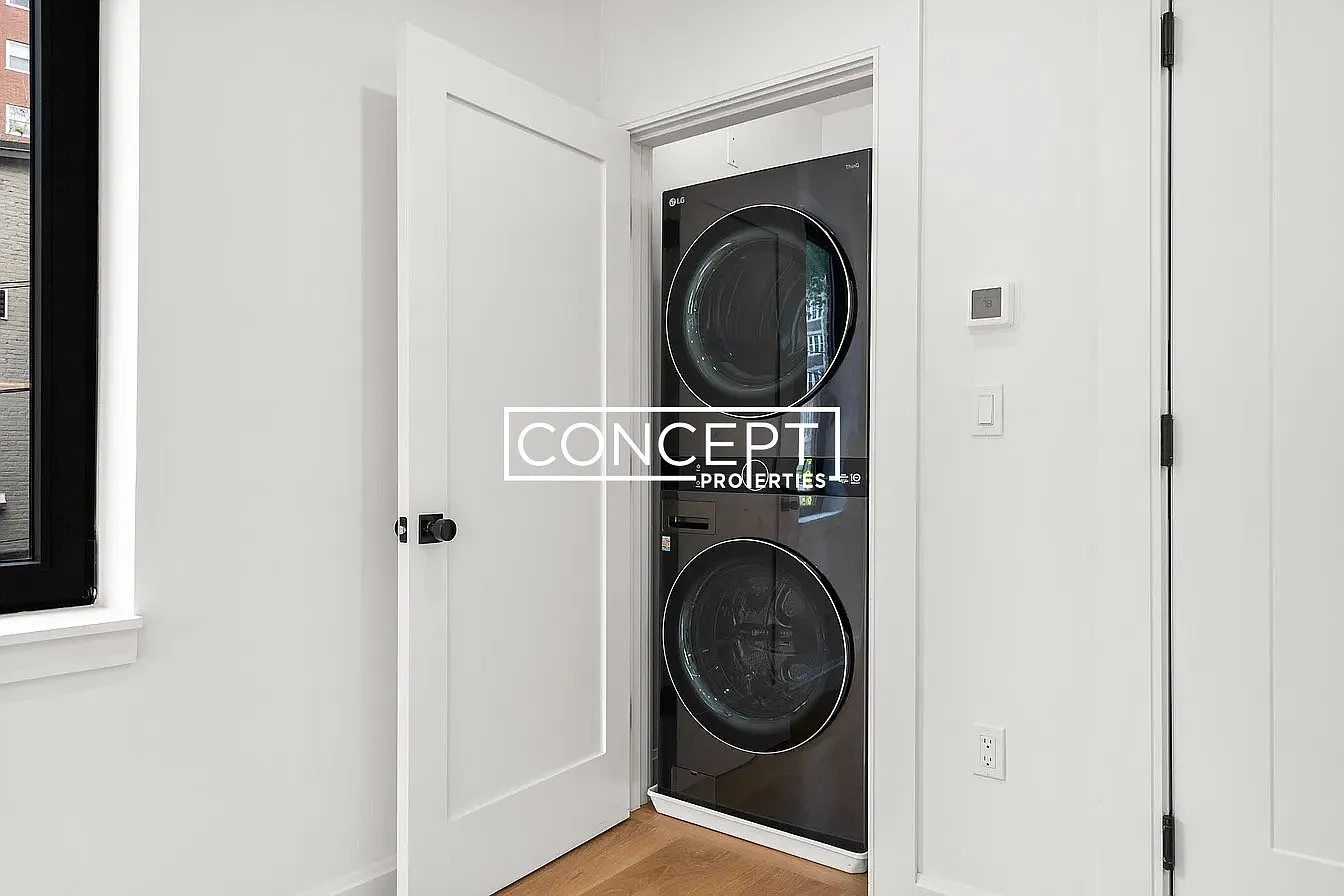 Studio, $2,500 — Photo 4