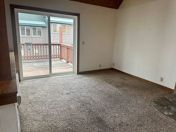 4th image of 11361 Northwoods Blvd #B