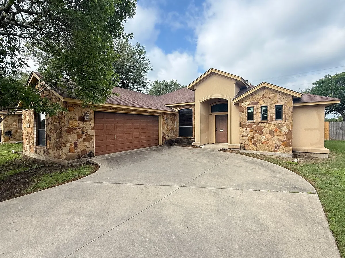 Building Photo - 7203 Andalucia Ln
