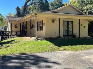 515 W Butler St, Gilmer, TX 75644