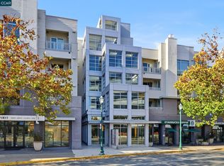 1655 N California Blvd #214, Walnut Creek, CA 94598