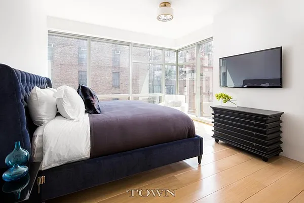 Sold by Town Residential | media 5