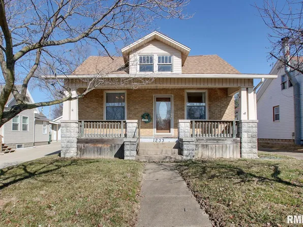 1233 Locust St, Quincy, IL 62301