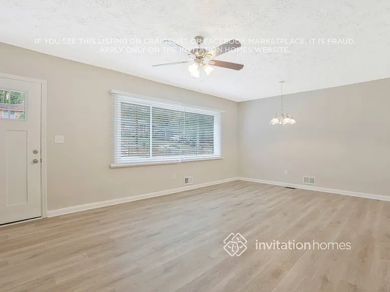 1958 Laurel Ln — Photo 5