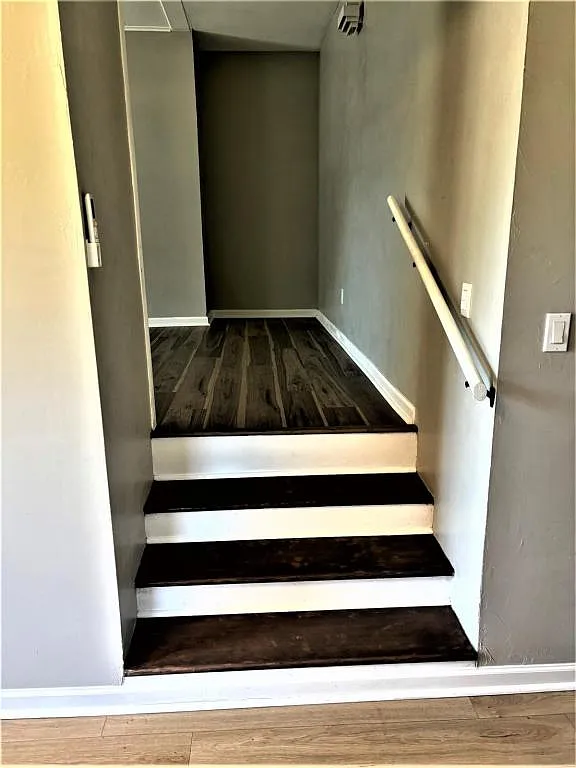 625 Maryland Ave — Photo 4