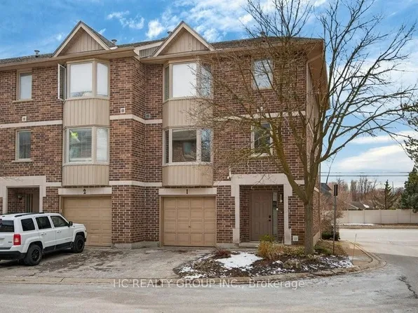 1548 Richmond St #1, London, ON N6G 4W7