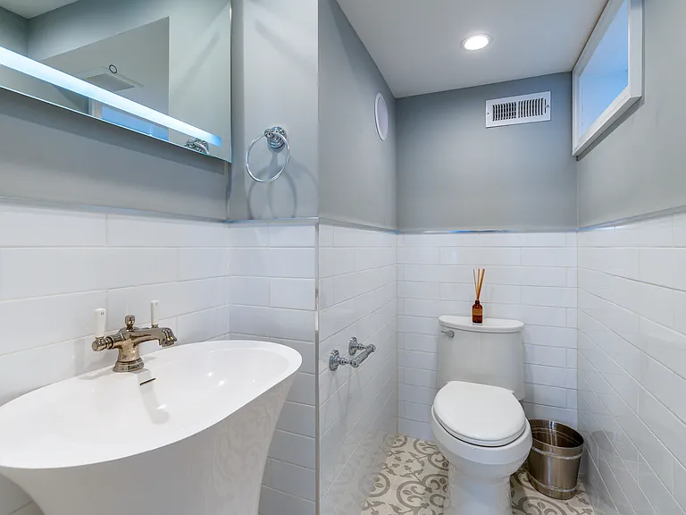1526 S 10th St — Photo 28