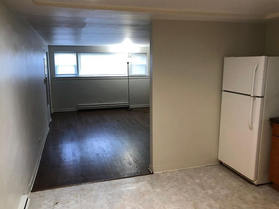1st image of 2259 W 119th St #G