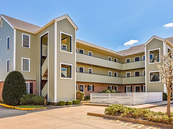 2nd image of 4910 Pleasant Ave APT 301