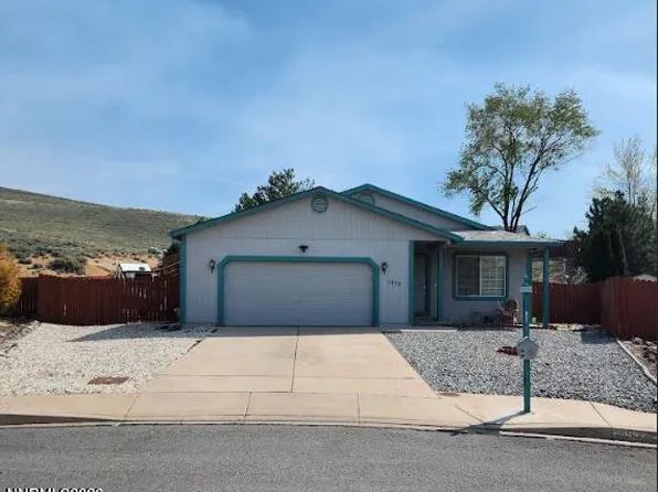 5932 Begonia Ct, Sun Valley, NV 89433