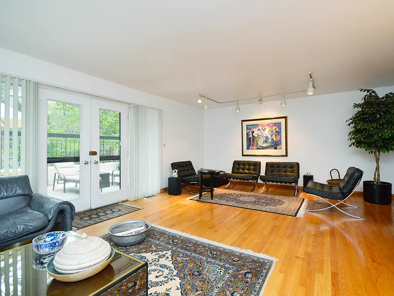 5117 S Cornell Ave #5117 — Photo 7
