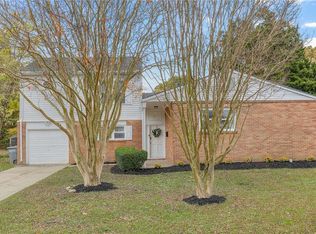 42 Banister Dr, Hampton, VA 23666