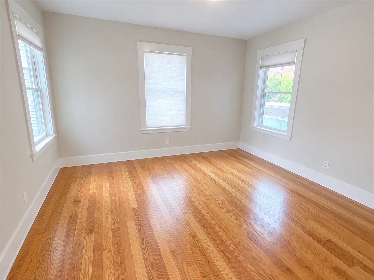 1 bed, 650 sqft, $3,200 — Photo 4