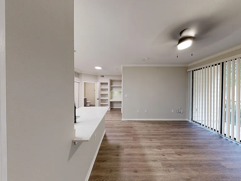 Lakeline Villas — Photo 50