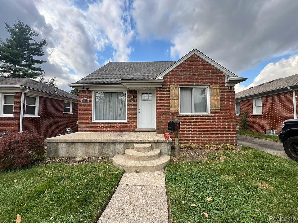 1st image of 8427 Virgil St