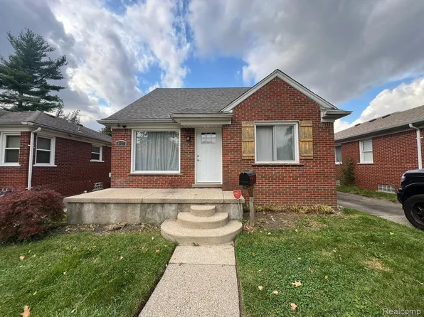 8427 Virgil St, Dearborn Heights, MI 48127