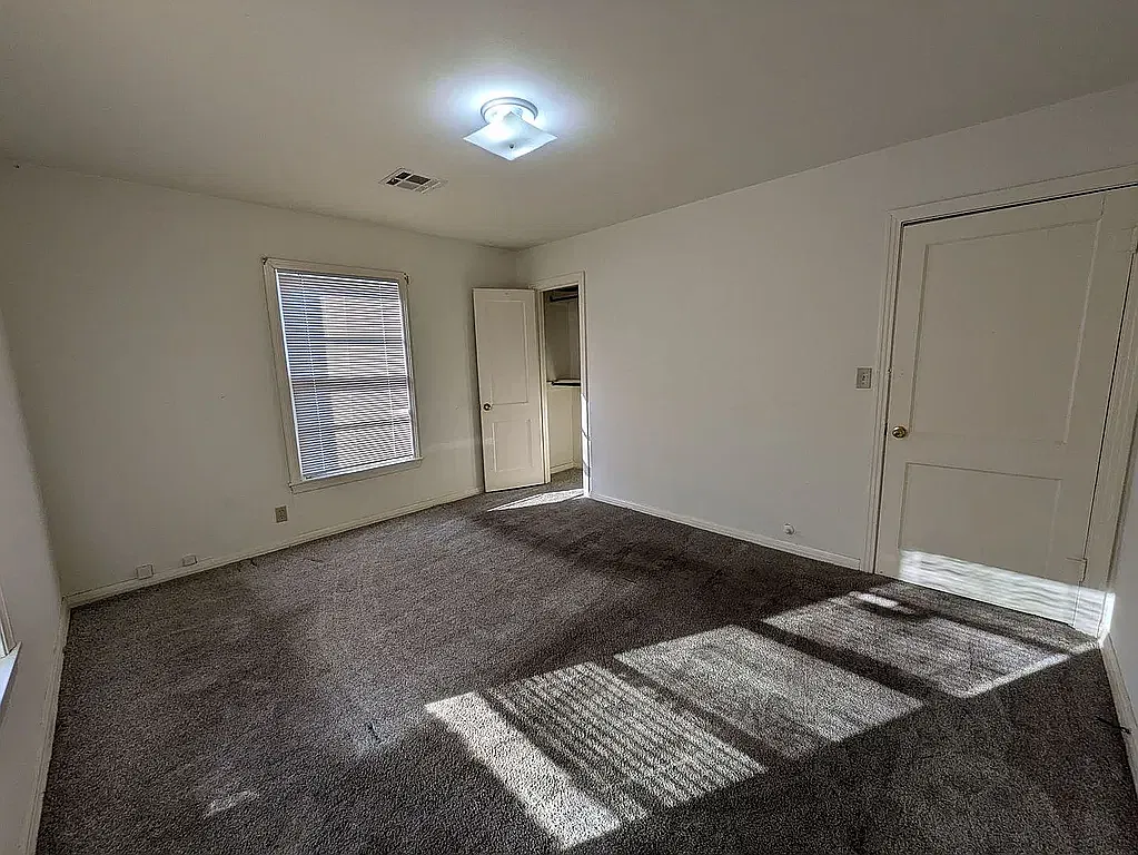 2 bed, 840 sqft, $1,000 — Photo 4